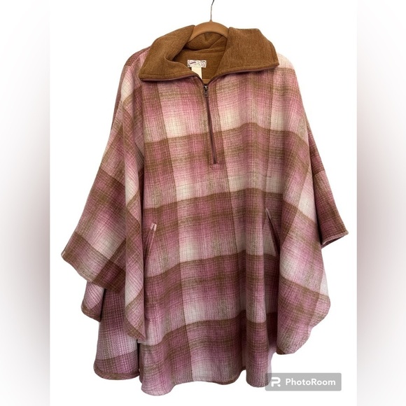 Free‎ People Woodstock Cozy Oversized Boho Plaid Poncho Fall Layering - Picture 2 of 6